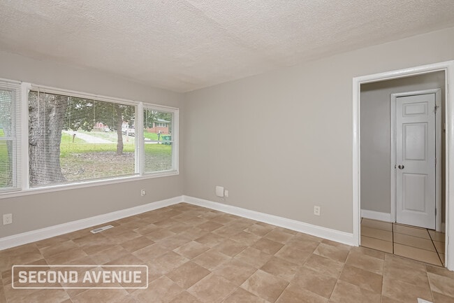 Building Photo - 5566 Cypress Dr