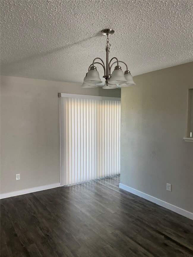 Building Photo - 4935 Quailgate Dr