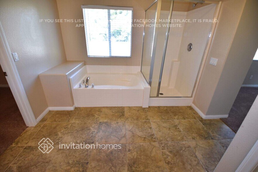 Building Photo - 11352 Magnolia St