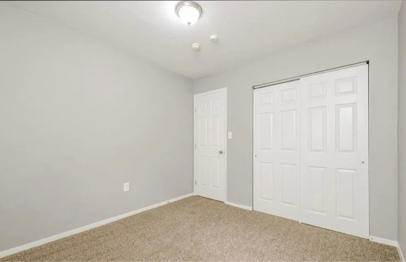 Building Photo - 14525 E 47th Dr