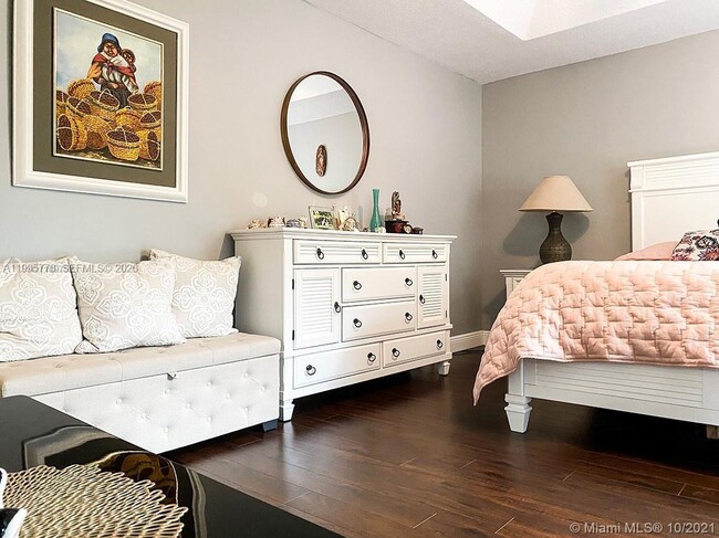 Building Photo - 3657 Asperwood Cir