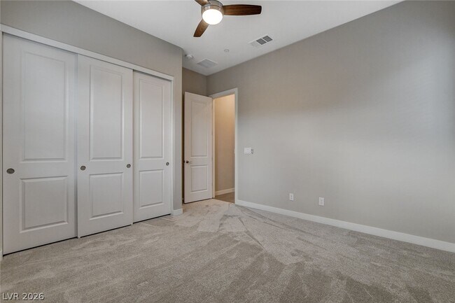 Building Photo - 94 Nine Mile Creek Dr