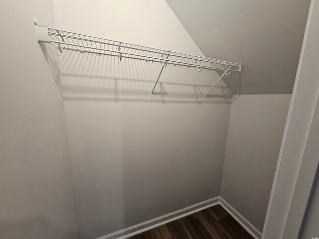 Building Photo - 2092 Northwest Dr