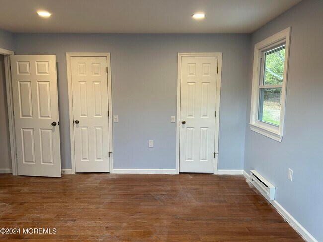 Building Photo - 27 Milford Ave