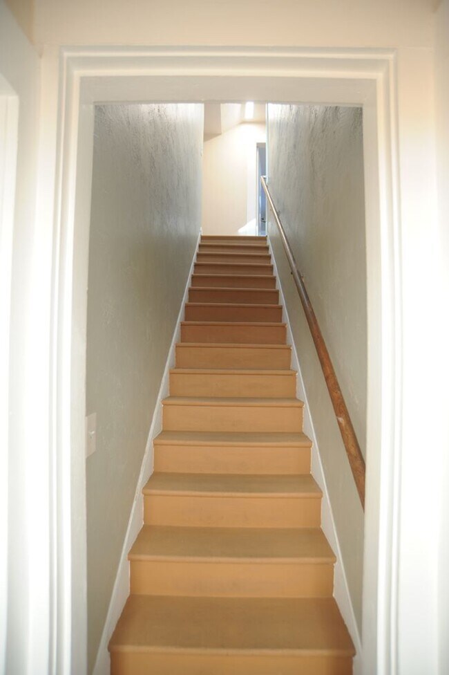 Building Photo - 1745 3rd St