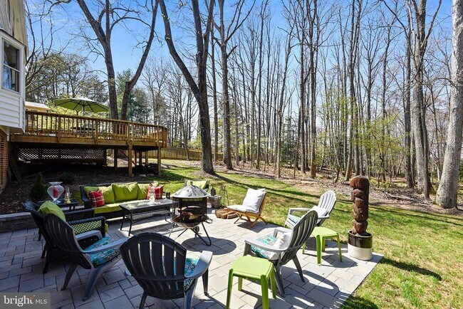 Building Photo - 980 Old Holly Dr