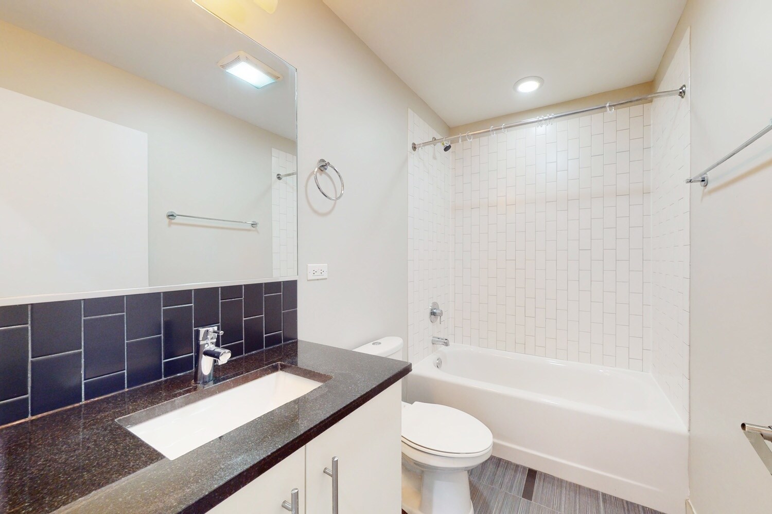 Interior Photo - The Sutherland