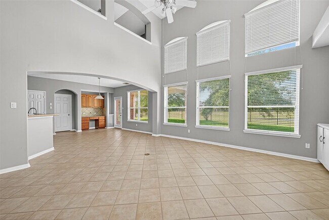 Building Photo - 10815 Lake Raven Ct