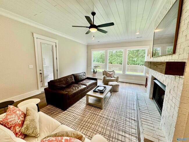 Building Photo - 314 Clift Home Pl Dr