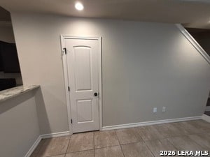 Building Photo - 7034 Lakeview Dr.