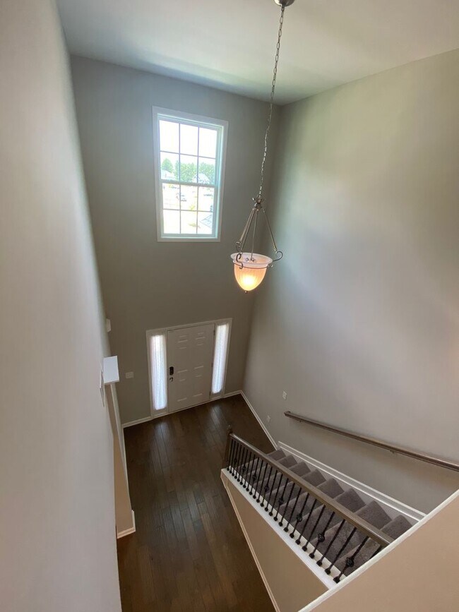 Building Photo - 216 Wild Azalea Dr