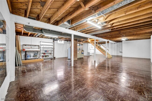 Building Photo - 1171 Jason Ave