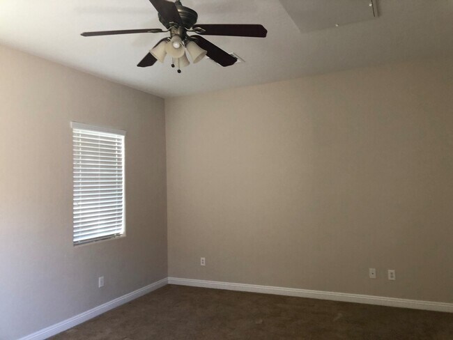 Building Photo - Aliante 1 Story 3 Bedroom + Casita, Pool & Spa
