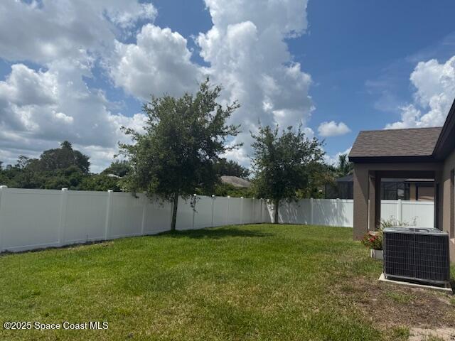 Building Photo - 1475 Fuji Dr