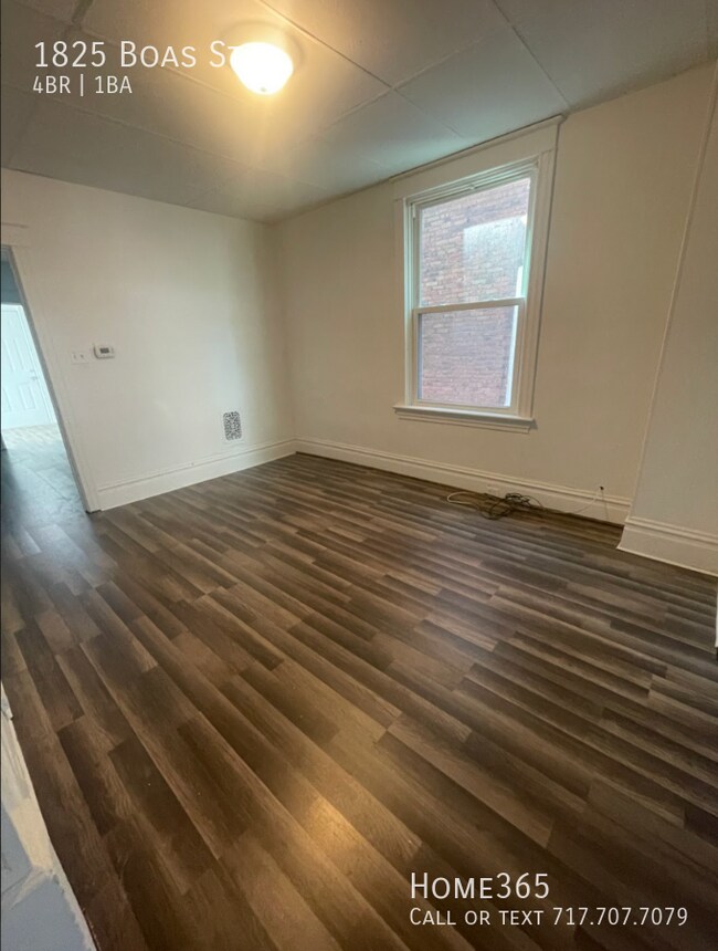 Building Photo - Newly Remodeled 4 Bedroom, 1 Bathroom Sing...