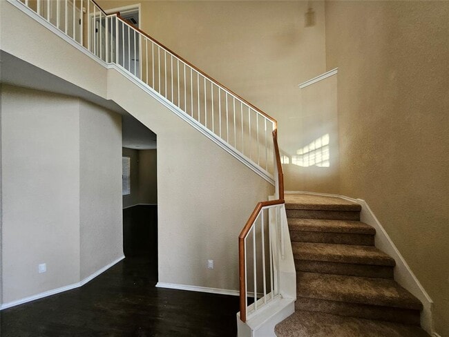 Building Photo - 11109 Persimmon Gap Dr