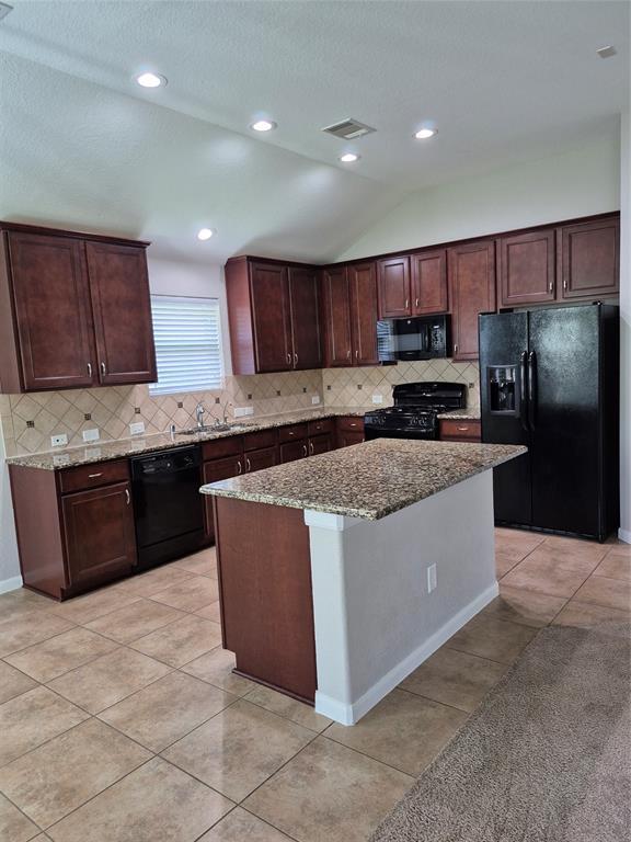 Building Photo - 17023 Tallgrass Prairie Ln