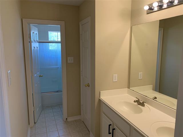 Building Photo - 11425 Rio Secco Rd