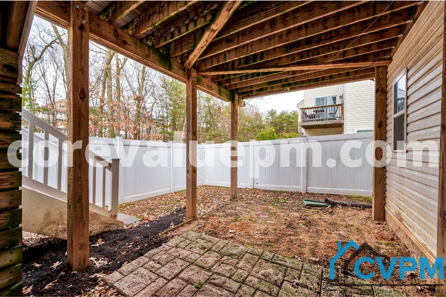 Building Photo - 7622 Timbercross Ln