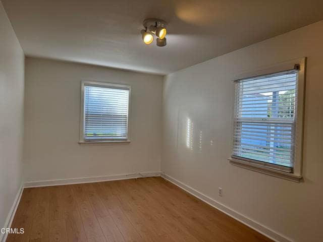 Building Photo - 5928 Rowland Ave