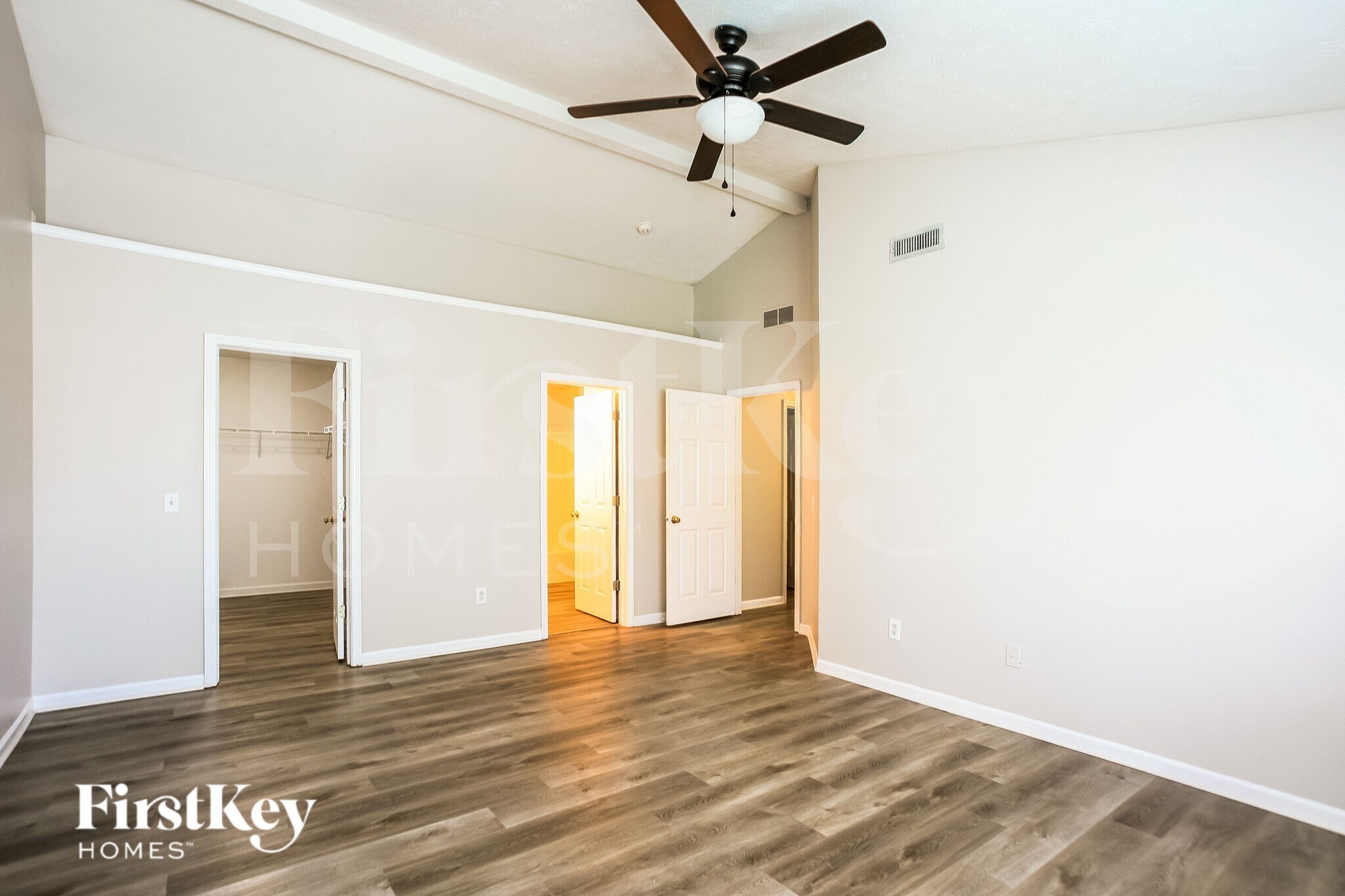 Building Photo - 8438 Aviva Ln