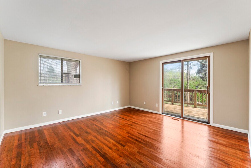Building Photo - 4308 W Burton Dr