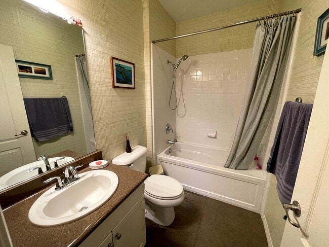 Building Photo - 5401 W 149th Plz