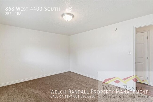 Building Photo - 868 N 4400 W