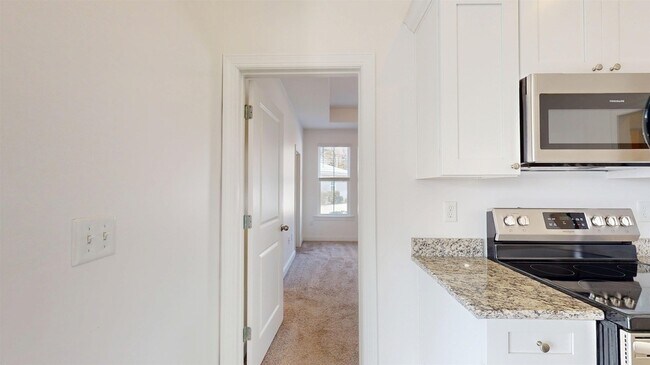 Building Photo - 24 Wimbledon Ct