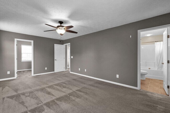 Building Photo - 5719 Cruiser Ave