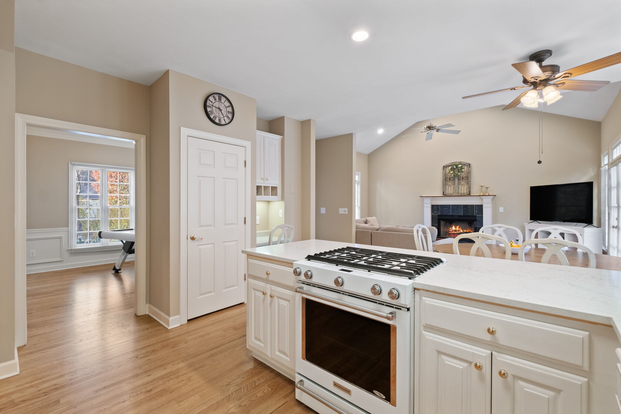 Building Photo - 2293 Camden Dr SW