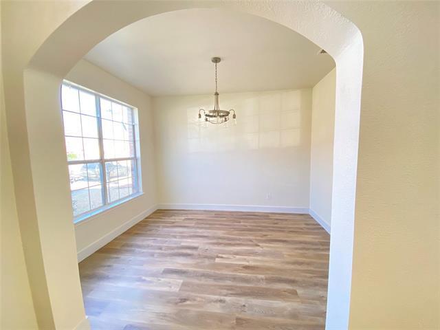 Building Photo - 1622 Mineral Springs Dr