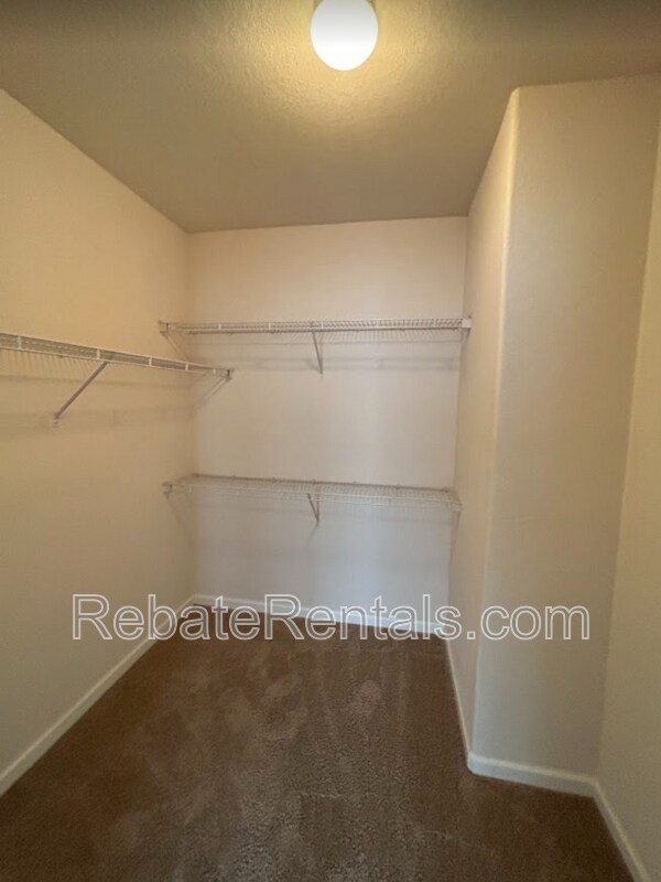 Building Photo - 8290 Gate Pkwy W