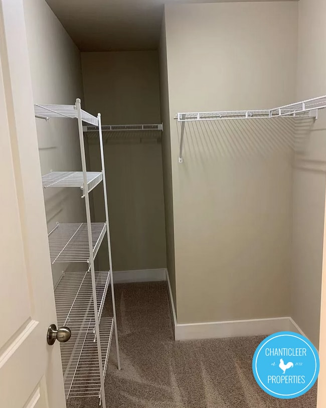 Building Photo - 1745 Eastfall St