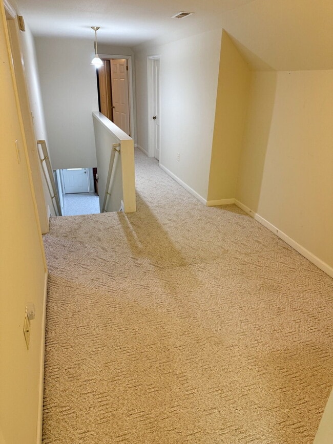 Building Photo - Spacious 3 Bed, 3 Bath Home in Ratcliff Cove Community – Available Soon!