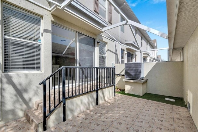 Building Photo - 7322 S Trask St