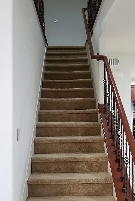 Building Photo - 88 Sluice Way