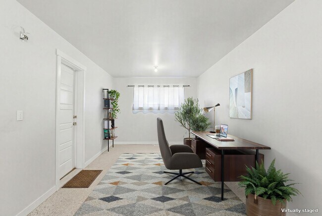 Building Photo - GORGEOUS Edmonds 2 Bedroom Primary Suites - Plus Flex Space