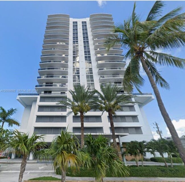 Building Photo - 7901 Hispanola Ave