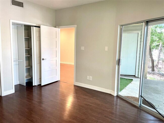 Building Photo - 2450 Wickersham Ln