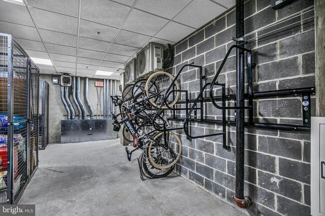 Building Photo - 460 New York Ave NW