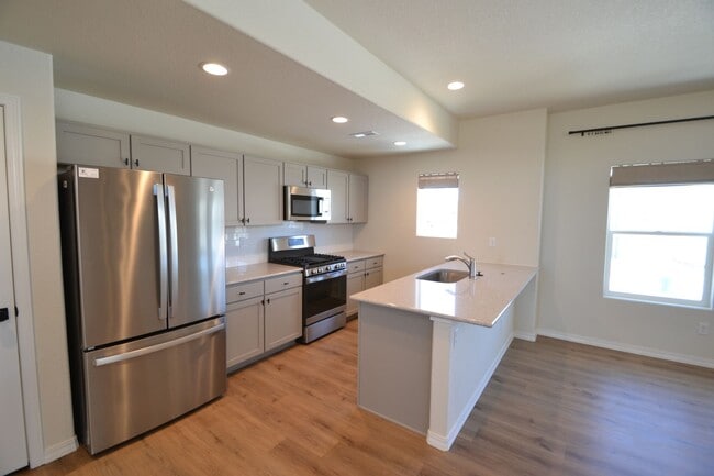 Building Photo - 7971 Jayla Trl