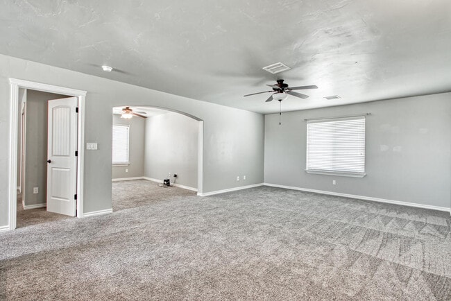 Building Photo - 7896 Enchanted Path Dr