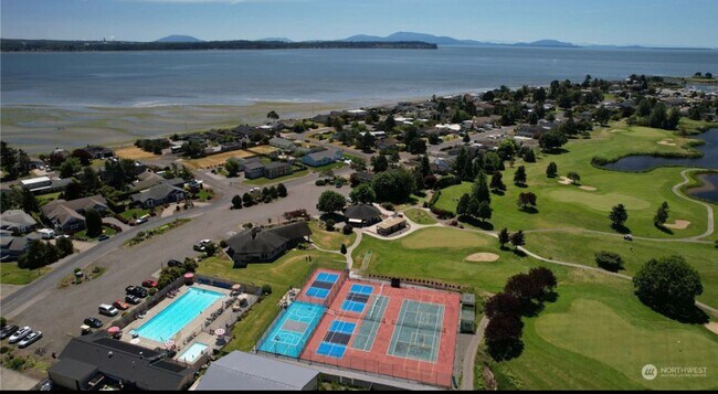 Building Photo - Birch Bay Village 3 bedroom, 2 bath