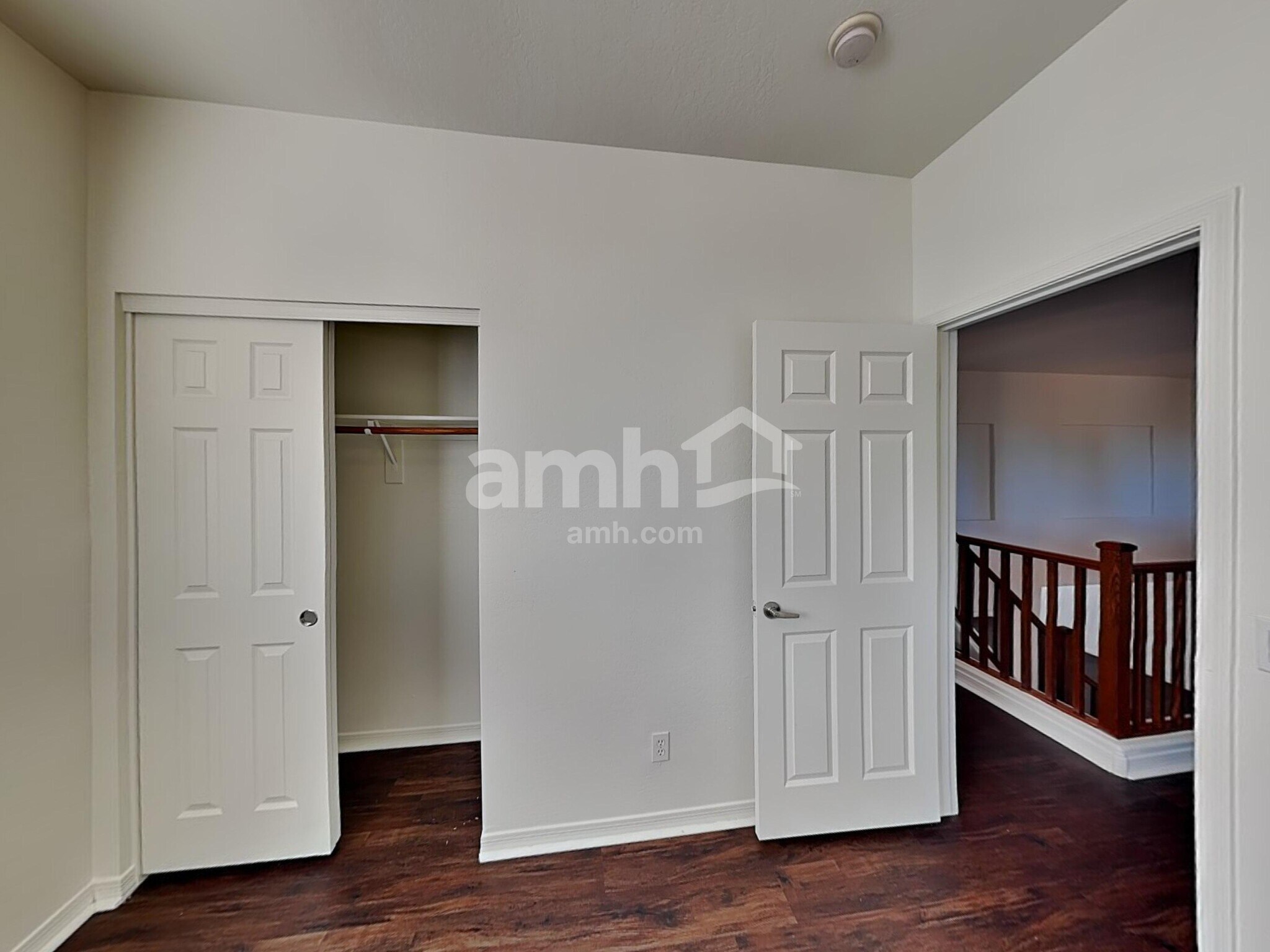 Building Photo - 16103 W Shangri La Rd