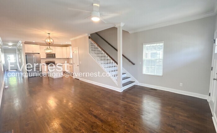 Building Photo - 506 Eastboro Dr