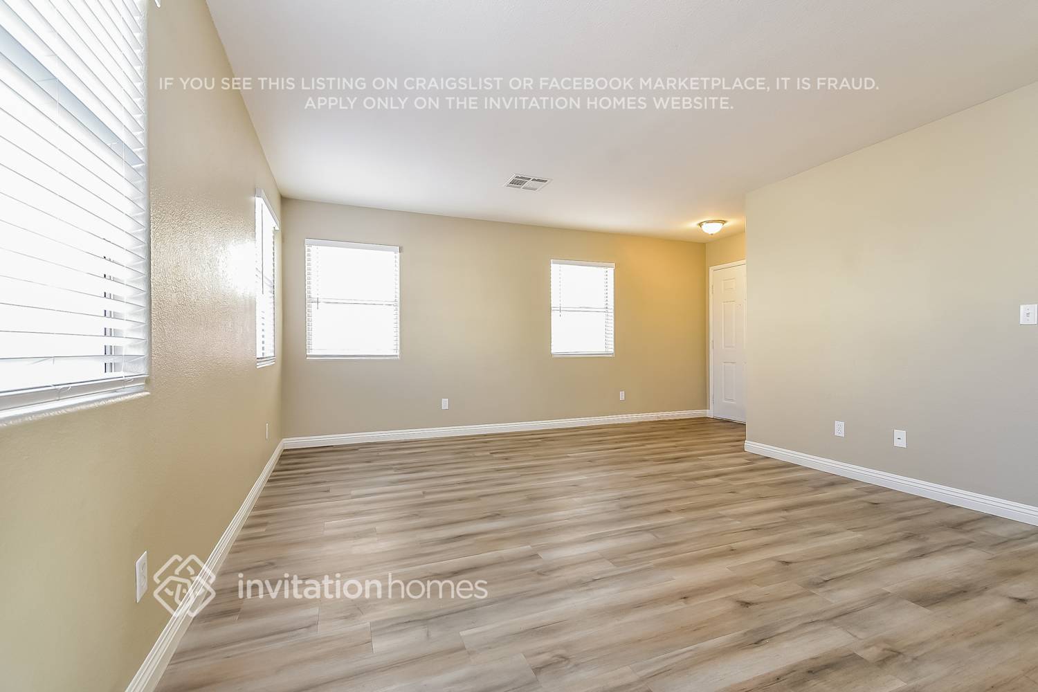 Building Photo - 9150 Indian Breeze Dr