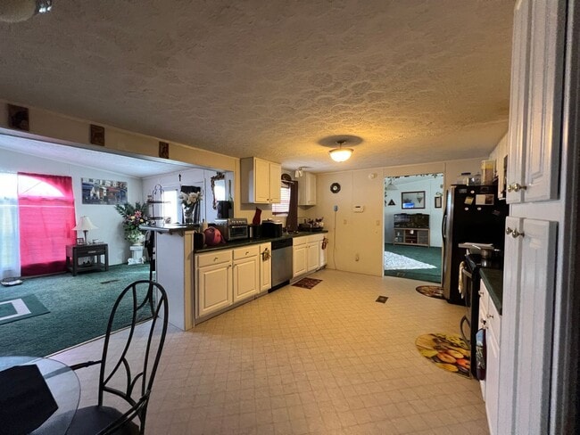 Building Photo - 3667 Holly Grove Rd