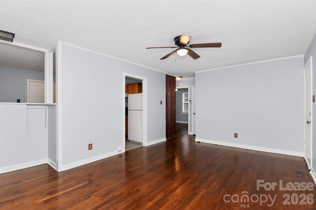 Building Photo - 2135 Purser Dr