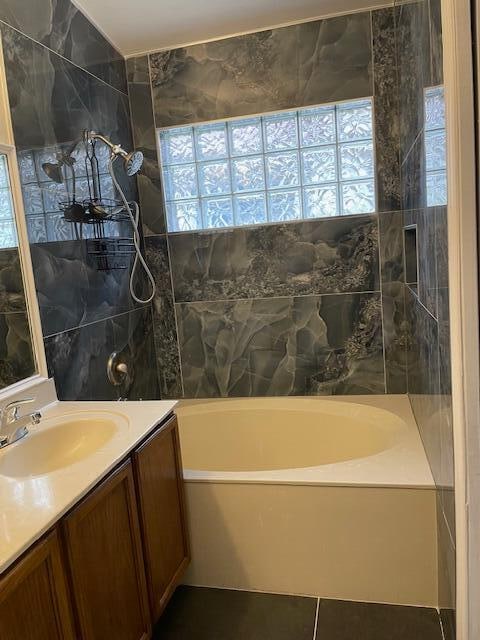 Building Photo - 6352 NW 36th Ave